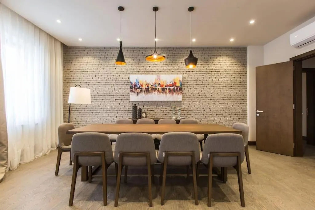 Vip 2-Bedroom Central Apartment Baku 0*,