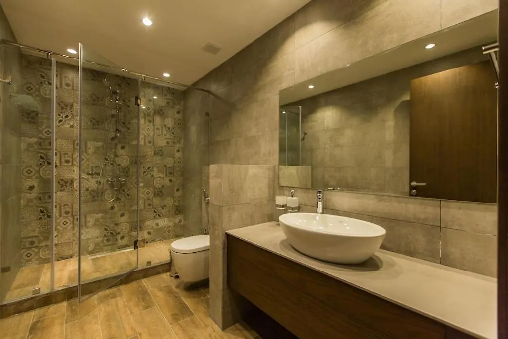 Vip 2-Bedroom Central Apartment Baku
