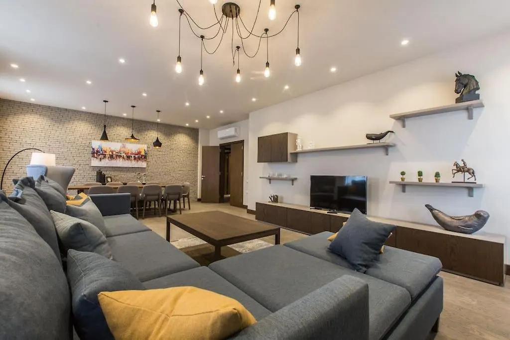 Vip 2-Bedroom Central Apartment バクー